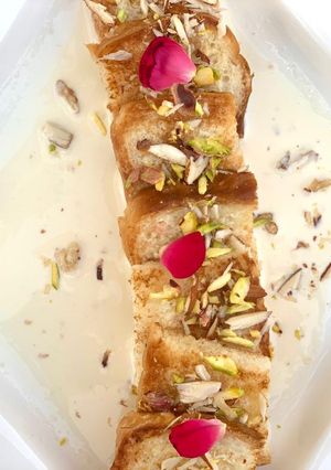 A picture of Shahi tukra bites.