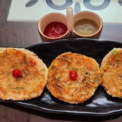 A picture of Rice flour mini pancakes.