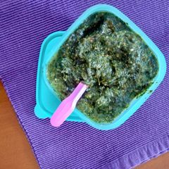 A picture of Coriander chutney.