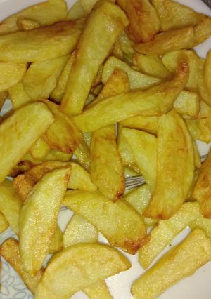 A picture of Fried potatoes.