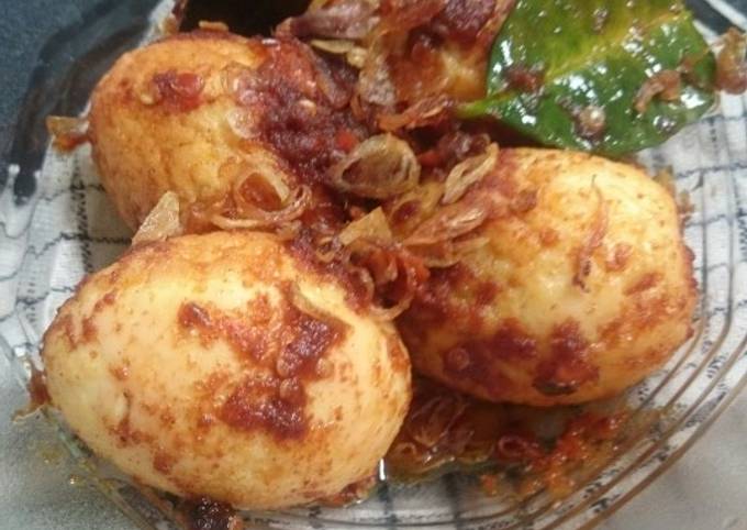 Resep Telur balado dg bahan simple yang Enak