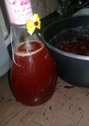 عکسی از دستور شربت توت فرنگی