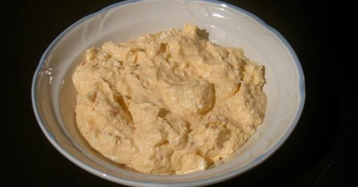 Spicy feta cheese spread Recipe by Cookpad Greece Cookpad