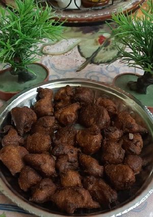 A picture of Nagpur Vidharbha special pumpkin sweet pakoda (kohdyache bonde).