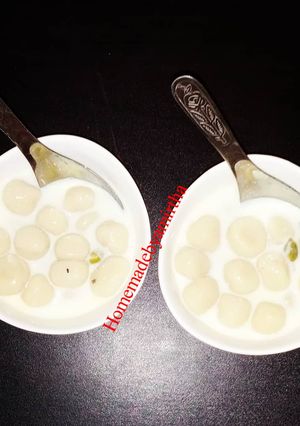 A picture of Paal Kozhukattai.