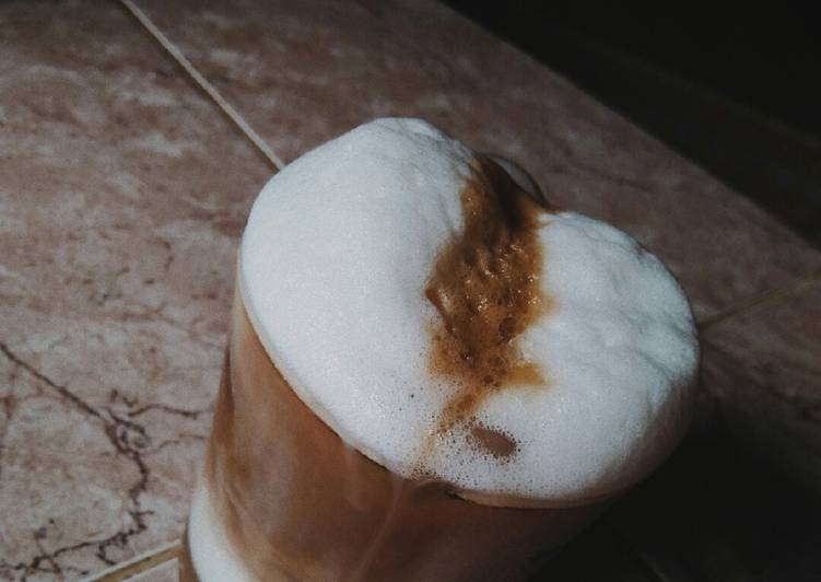 Cara Gampang Menyiapkan ☕Homemade Ice Cappuccino yang Menggugah Selera