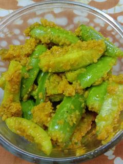 રાઈ વાળા ટિંડોરા (Rai Vala Tindora Recipe In Gujarati) રેસીપી મુખ્ય ફોટો