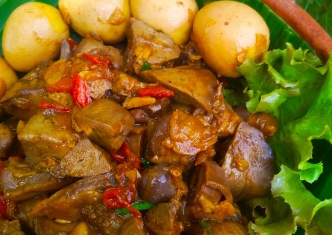 Rempelo Ati Ayam dan Telur Puyuh Kecap