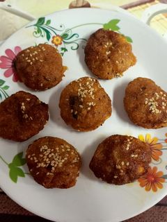 દૂધી નાં અપ્પમ (Dudhi Appam Recipe In Gujarati) રેસીપી મુખ્ય ફોટો