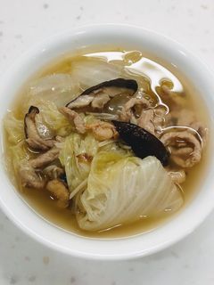 扁魚白菜湯 的食譜成品照片