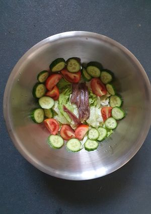 A picture of Anchovie Salad.