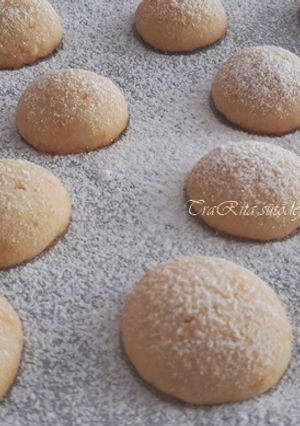 Mandulás-narancsos hógolyók recept fotója