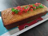 Bizcocho de naranja y frutas confitadas