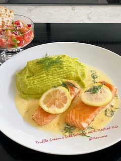 A picture of Truffle Cream & Dill Salmon with Mashed Mix.
