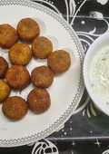 Protein Rich Cheesy Falafel with Tzatziki Dip