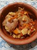 Guiso de mondongo  con garbanzos y patitas