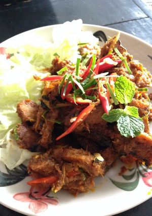 รูปของ ผัดเผ็ดปลาดุกเจ
