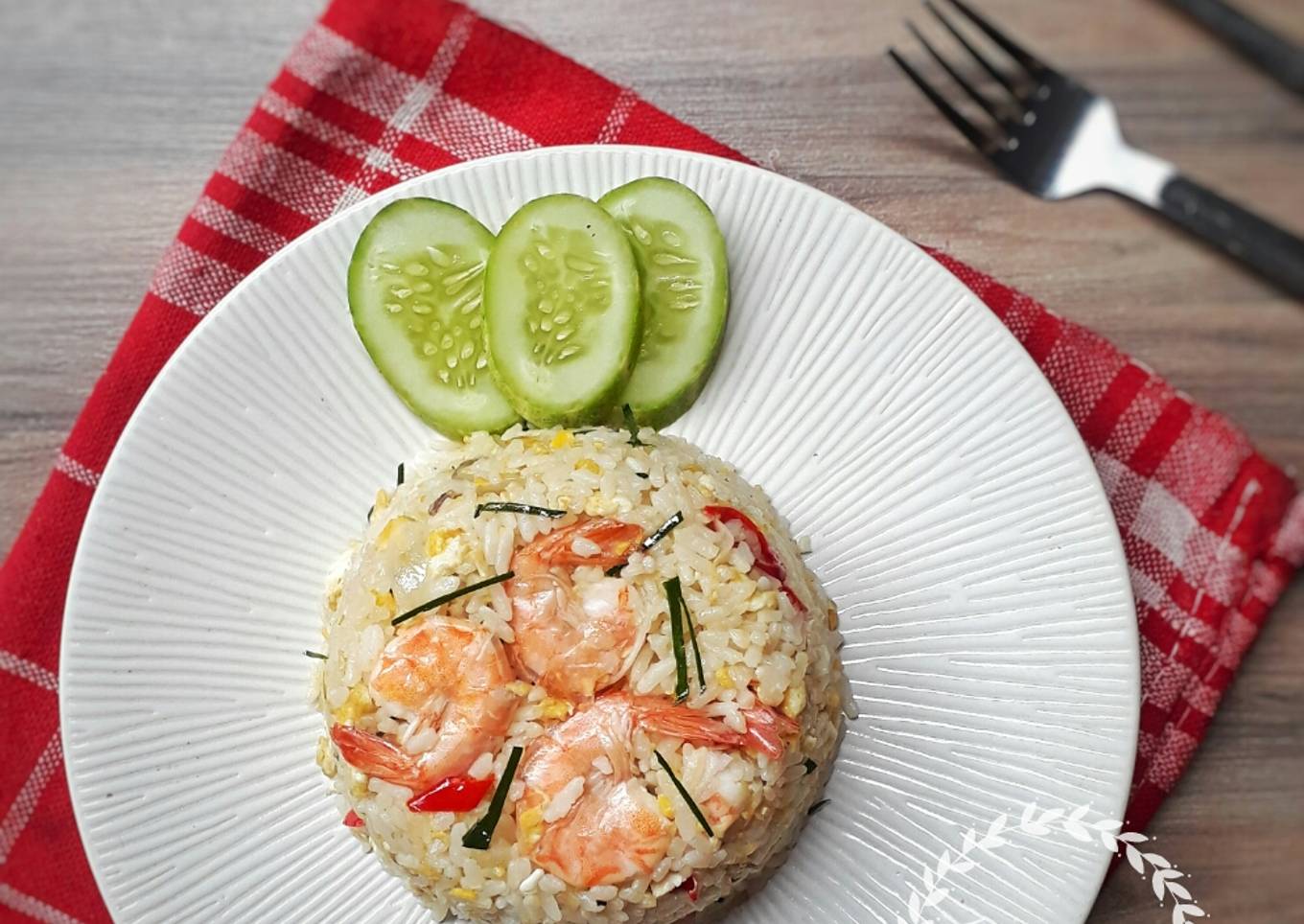145. Nasi dengan daun jeruk