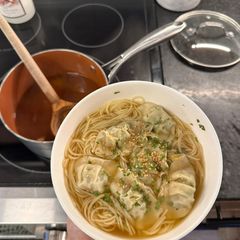 A picture of Wonton Noodle Soup.