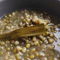 รูปของ Kacang Hijau Kuah Santan
