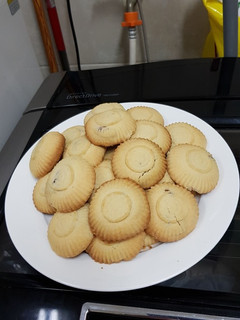 صورة لوصفة معمول التمر الهش