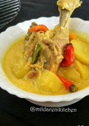 Foto resep Gulai ayam kentang