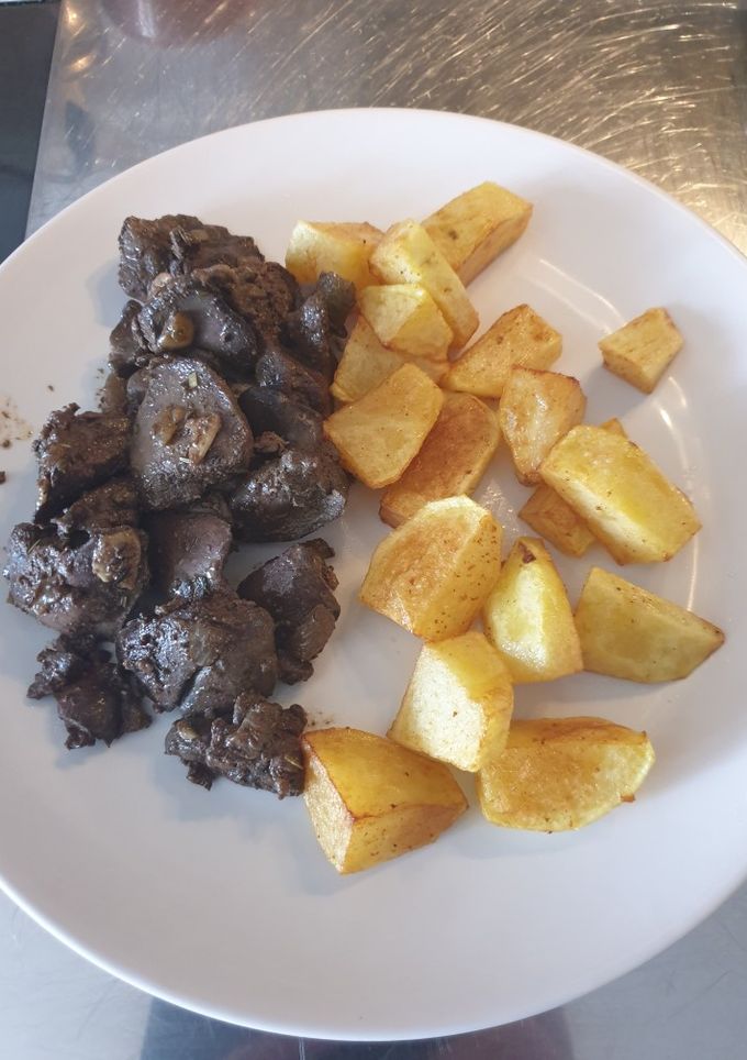 Una foto de Higaditos de pollo a las hierbas provenzales