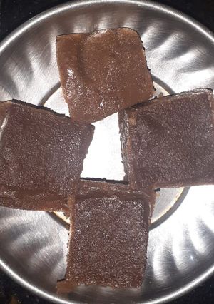 A picture of Singhada aata Katli.