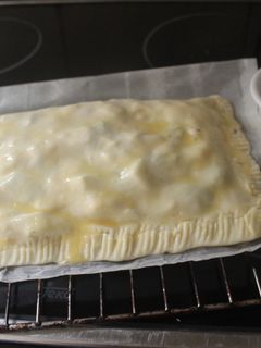 Una foto de Empanada de morcilla, manzana y queso