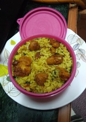 A picture of Cauliflower pakoda rice.