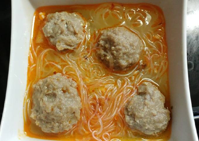 Bakso Sapi Kuah Merah