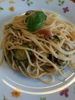 Foto di Spaghetti zucchine e pancetta!