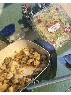 A picture of Chicken Garlic Alfredo Zoodles.