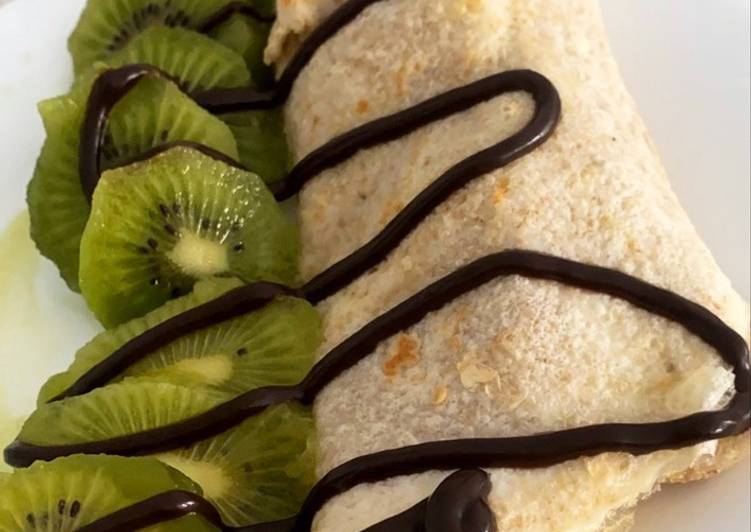 Crepe + kiwi