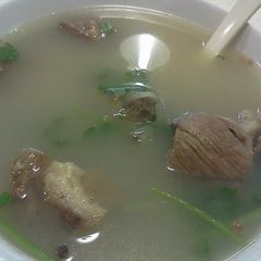 A picture of Mutton Yakhni Soup.