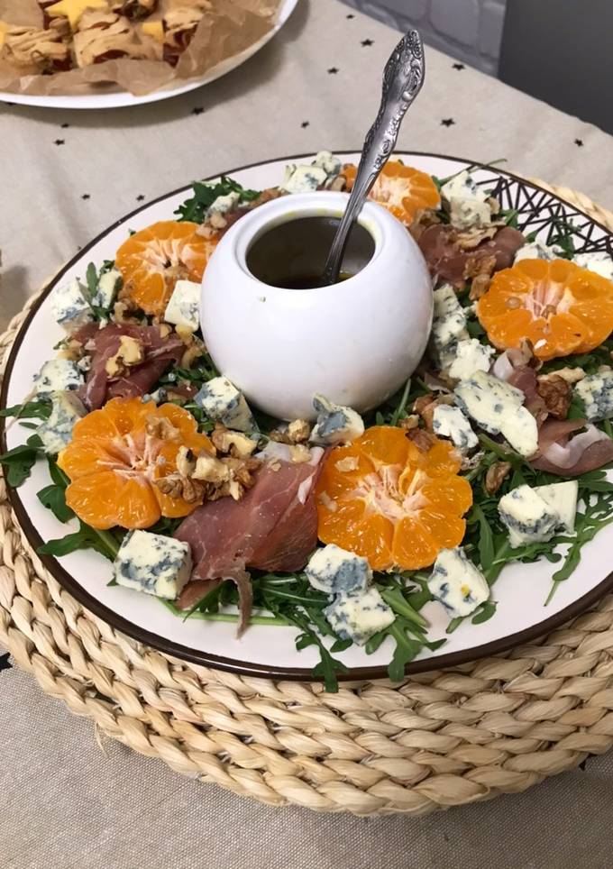 Салат з мандаринами і хамоном🍊