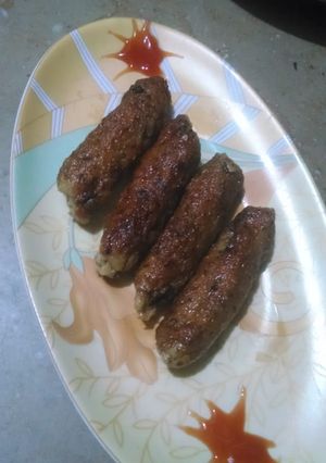 A picture of Chicken seekh kabab.