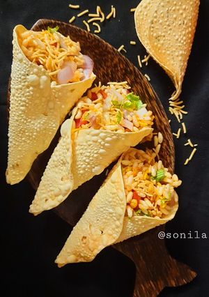 A picture of Papad cone Bhel chaat.