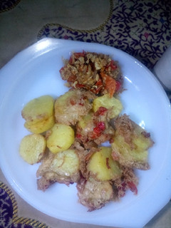 A picture of Fried sweet potato with egg.