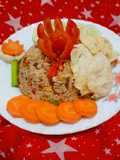 Nasi Goreng pelangi plus Pete dan cabai rawit Alaa Mama Anna