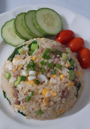 รูปของ "ข้าวผัดหมูส้ม" Fried Rice with Sour Pork🐷🍚🥚🥬