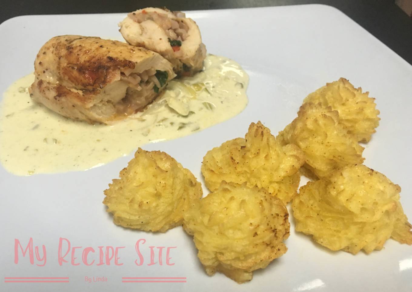 Pechugas Rellenas En Salsa De Alguashte Y Loroco