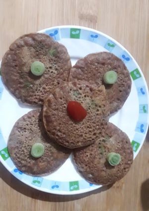 A picture of Rice,ragi pancake.
