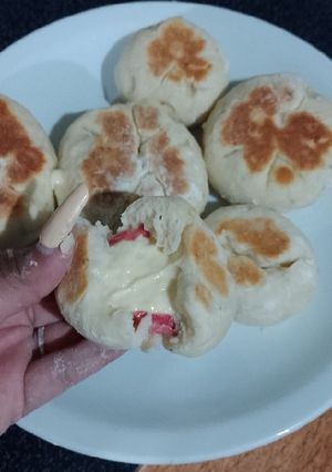 Una foto de Pancitos de salame y queso a la sartén