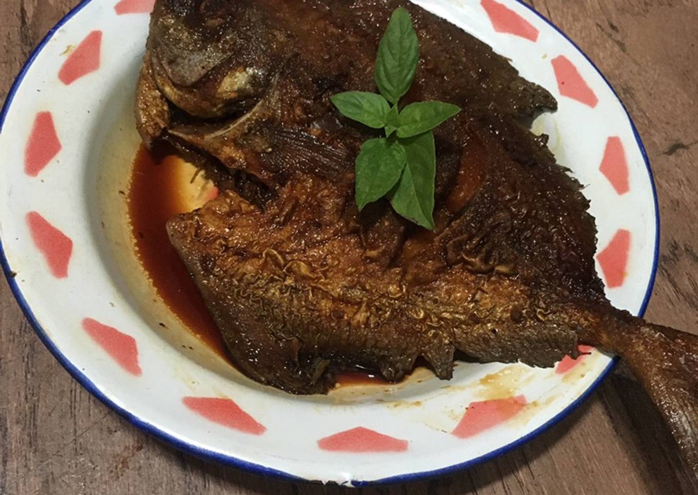 Ikan Bawal bakar kecap ala fe