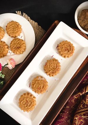 A picture of Nolen Gurer Sandesh (Bengali Sweet).