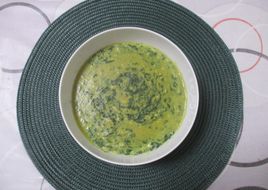 Krémes spenót velouté 🌿 tojással 🍳 és tejszínnel 🥛