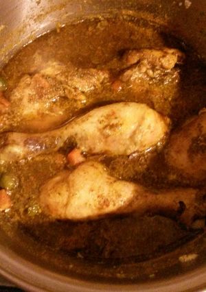 Una foto de Estofado de pollo verde