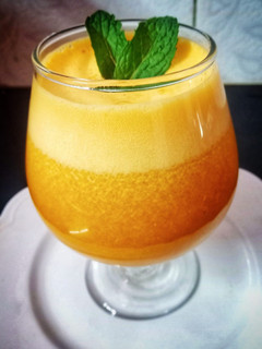 ઓરેન્જ મોઇતો (Orange Mojito Recipe In Gujarati) રેસીપી મુખ્ય ફોટો