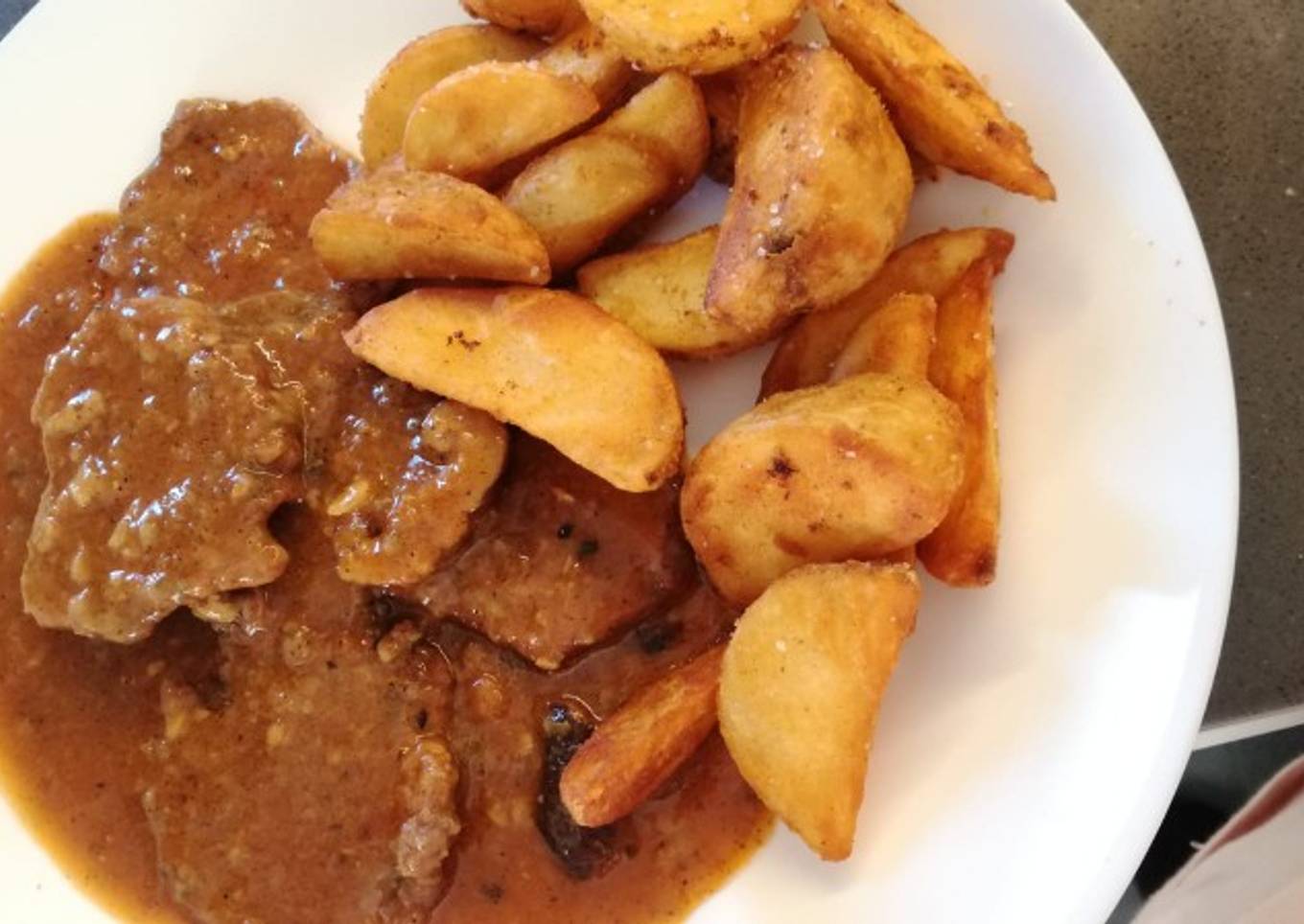 Fricandó con setas shitake y canela